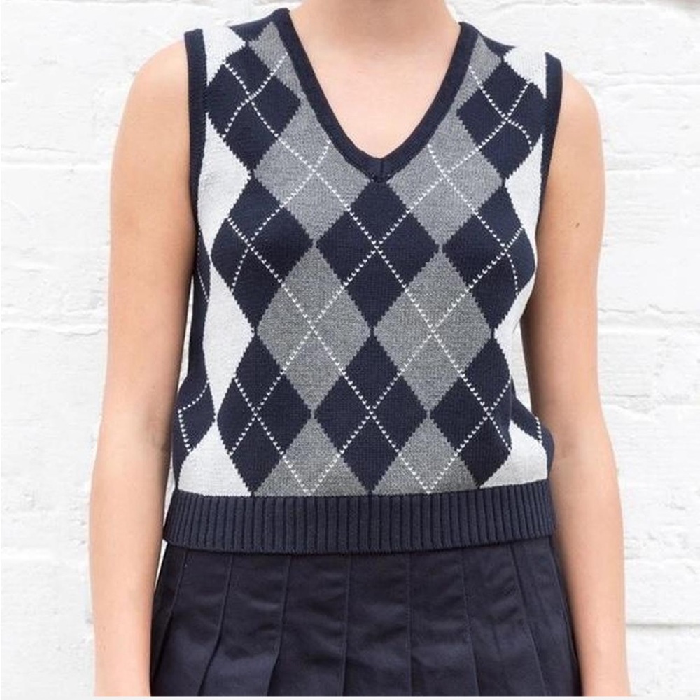 Brandy Melville Argyle Sweater Vest